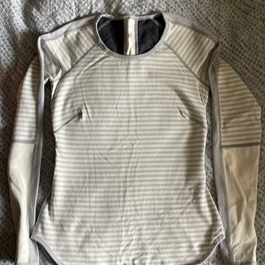 Lululemon long sleeve gray/cream striped, size 6
